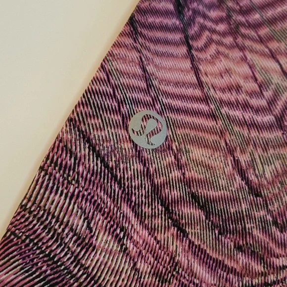 #930 Lululemon leggings size 6 b963. - Picture 5 of 6